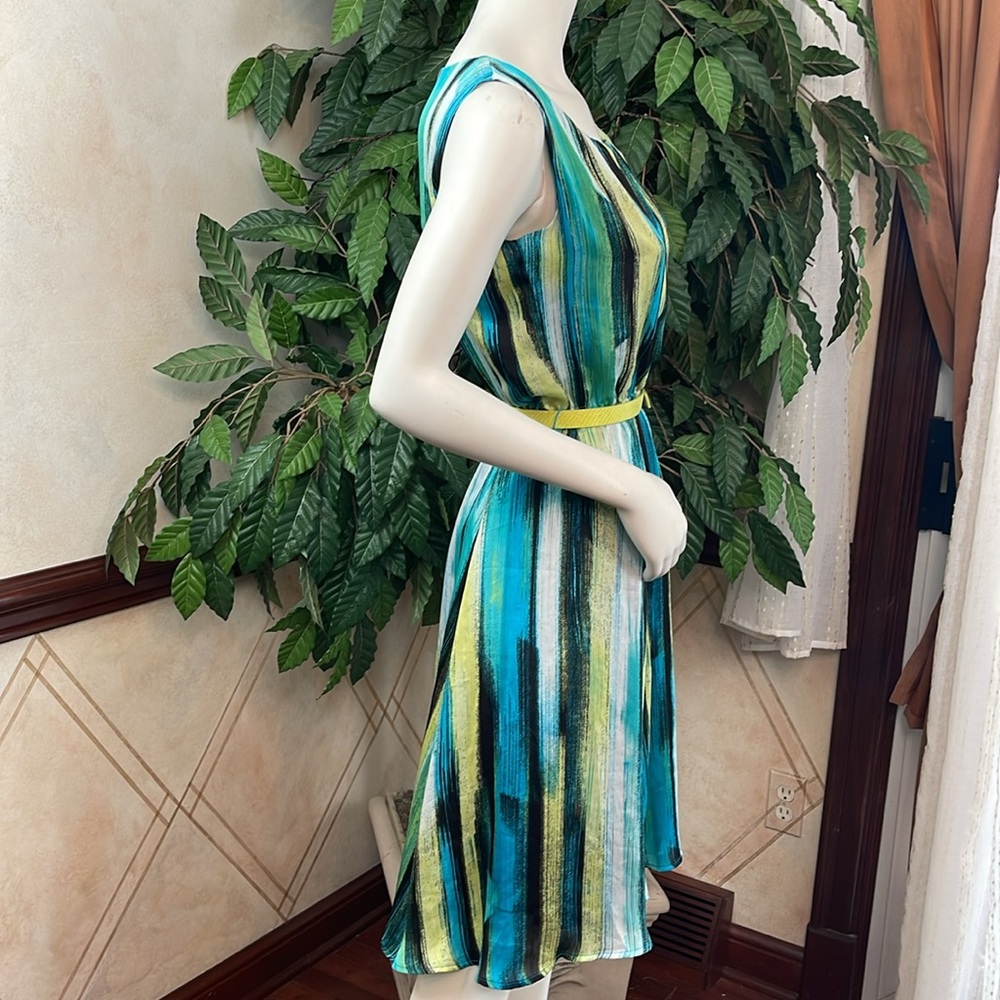 ALFANI URBAN PRINT SLEEVELESS DRESS - Picture 4 of 8